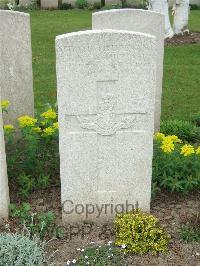 Bethune Town Cemetery - Carmichael, Thomas Sydney