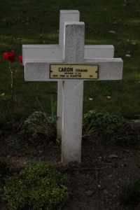 Bethune Town Cemetery - Caron, 