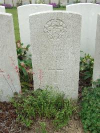 Bethune Town Cemetery - Casey, S