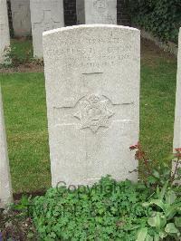 Bethune Town Cemetery - Chant, Charles Fredrick John