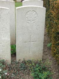 Bethune Town Cemetery - Clarke, John Philip