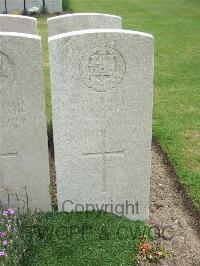 Bethune Town Cemetery - Cockerill, David Alfred