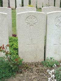 Bethune Town Cemetery - Cook, Albert