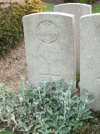 Bethune Town Cemetery - Cook, E J