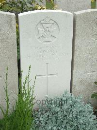 Bethune Town Cemetery - Cooney, J