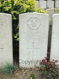 Bethune Town Cemetery - Cooper, J J