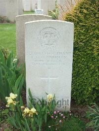 Bethune Town Cemetery - Copeman, R G H