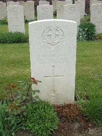 Bethune Town Cemetery - Corcoran, William Joseph