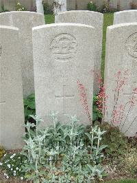 Bethune Town Cemetery - Cox, Frederick James