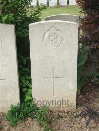 Bethune Town Cemetery - Creasey, John Henry