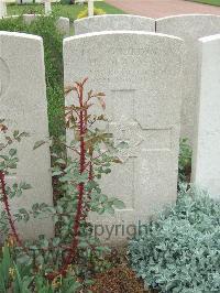 Bethune Town Cemetery - Dearden, Herbert