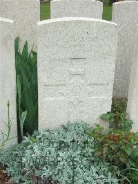 Bethune Town Cemetery - Dearne, Harry