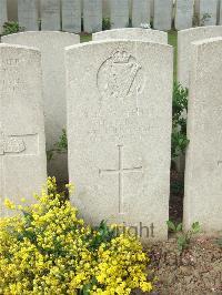 Bethune Town Cemetery - Doran, Hugh