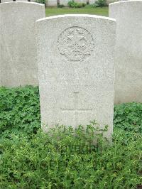 Bethune Town Cemetery - Douglas, Robert Jeffray