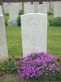 Bethune Town Cemetery - Drummond, Eric Grey