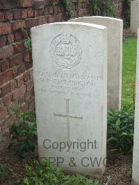 Bethune Town Cemetery - Etherington, Herbert Field