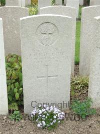 Bethune Town Cemetery - Fletcher, John Holland Ballett