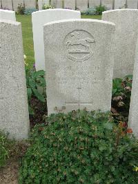 Bethune Town Cemetery - Forkin, R