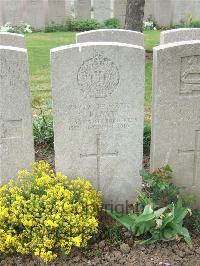 Bethune Town Cemetery - Fraser, G