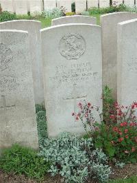 Bethune Town Cemetery - Freeman, Edward Amos