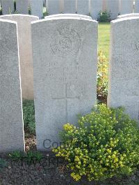 Bethune Town Cemetery - Geddes, J W