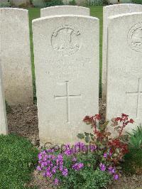 Bethune Town Cemetery - Goodwin, J