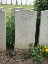 Bethune Town Cemetery - Goring, Henry William