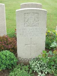 Bethune Town Cemetery - Gossling, Donald Foley