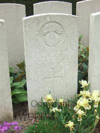 Bethune Town Cemetery - Gray, Frederick John