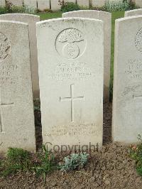 Bethune Town Cemetery - Guerin, Leon Maximillien