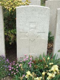 Bethune Town Cemetery - Hackett, Harold