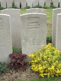 Bethune Town Cemetery - Haddock, D