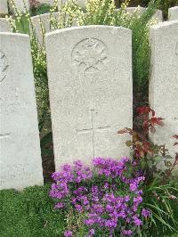 Bethune Town Cemetery - Hall, Thomas Henry