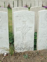 Bethune Town Cemetery - Hamilton, John Davidson