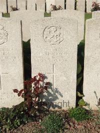 Bethune Town Cemetery - Hammond, Harry