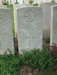 Bethune Town Cemetery - Harding, Reginald William