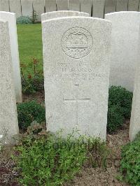 Bethune Town Cemetery - Harris, H