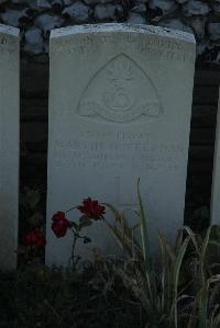 Bois-Carre Military Cemetery Haisnes - Heffernan, Martin