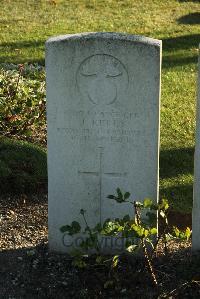 Bois-Carre Military Cemetery Haisnes - Kelly, J