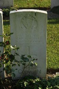 Bois-Carre Military Cemetery Haisnes - McConnell, M