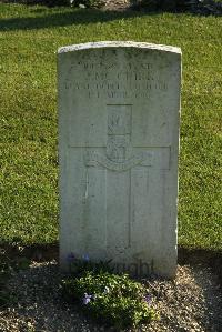 Bois-Carre Military Cemetery Haisnes - McGuirk, J