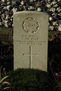 Bois-Carre Military Cemetery Haisnes - McPhee, F