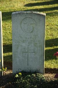 Bois-Carre Military Cemetery Haisnes - Meehan, William