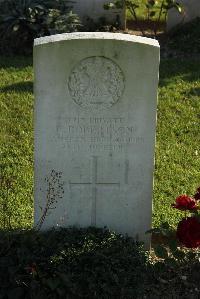 Bois-Carre Military Cemetery Haisnes - Robertson, George