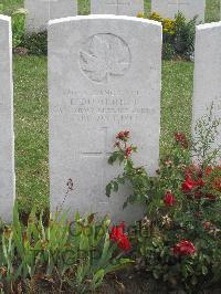 Fosse No.10 Communal Cemetery Extension Sains-En-Gohelle - Dumbrell, Thomas