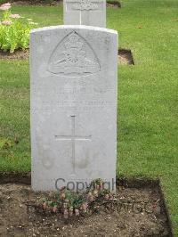 Fosse No.10 Communal Cemetery Extension Sains-En-Gohelle - Farquhar, Sir Walter Randolph Fitzroy