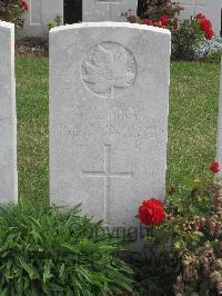 Fosse No.10 Communal Cemetery Extension Sains-En-Gohelle - Hunt, Wyatt Austin