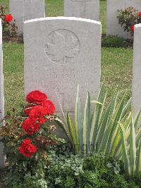 Fosse No.10 Communal Cemetery Extension Sains-En-Gohelle - Parm, James