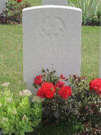 Fosse No.10 Communal Cemetery Extension Sains-En-Gohelle - Parsons, Benifold Warren