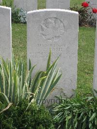 Fosse No.10 Communal Cemetery Extension Sains-En-Gohelle - Tosh, J